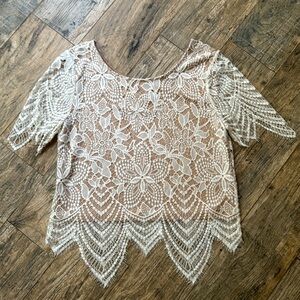 Lace cropped blouse